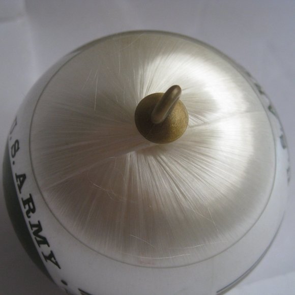 U.S. Army Ornament Campus Originals Collectible Treasures Satin Ball 3.5 in - Picture 4 of 9